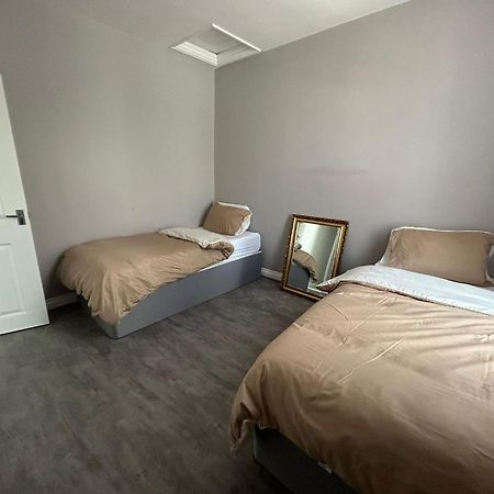 Improved Private House In Central Location Portsmouth Dış mekan fotoğraf