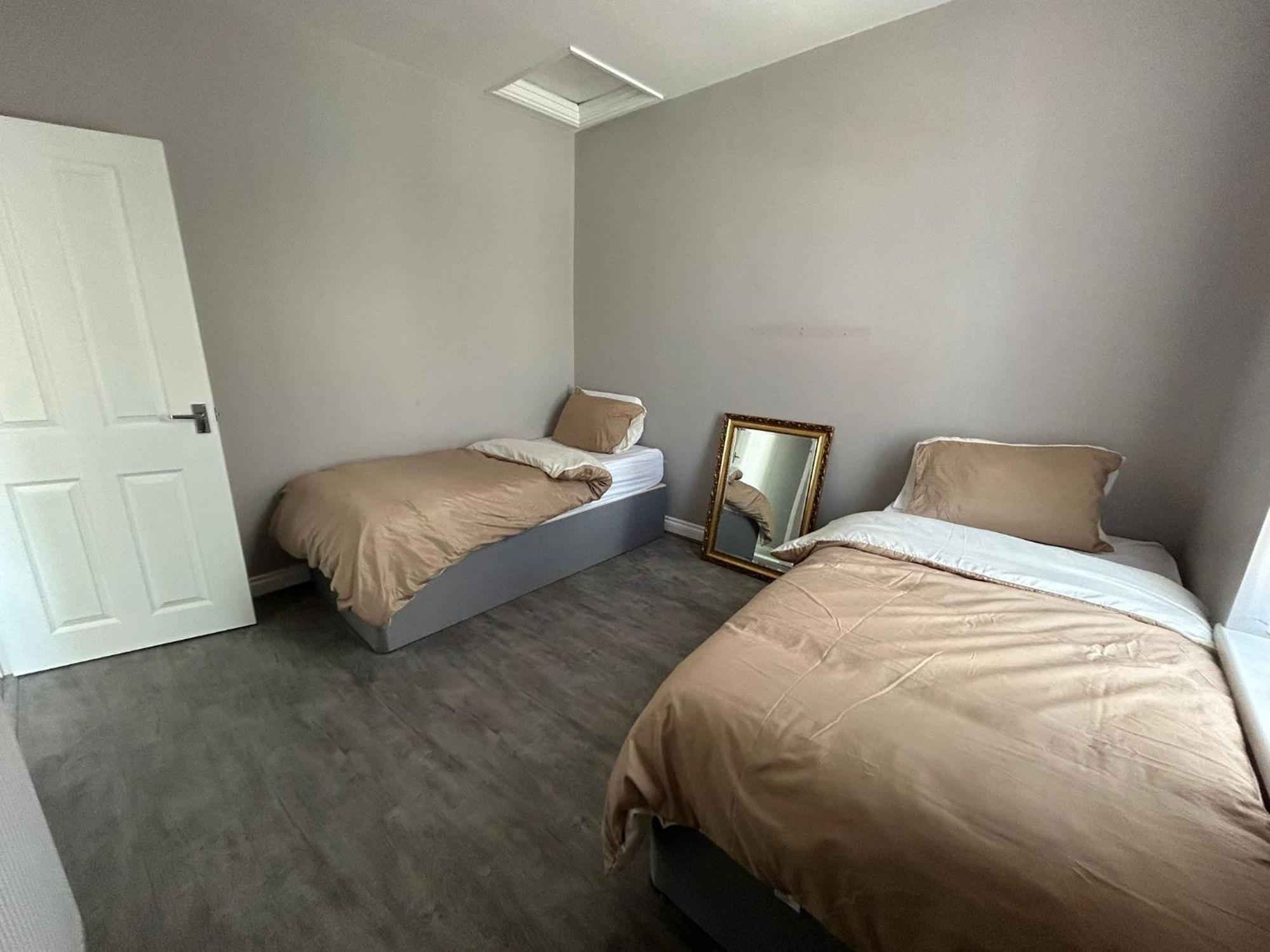 Improved Private House In Central Location Portsmouth Dış mekan fotoğraf